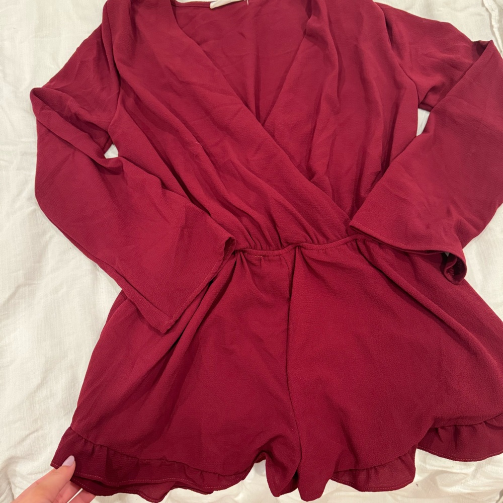 Romper! Perfect condition. - Picture 2 of 3